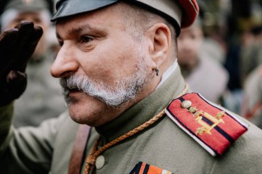 13.10.2019 Vinnitsa, Ukrayna: Almanya, Ukrayna ve Rusya 'dan askeri kulüplerin yer aldığı İkinci Dünya Savaşı askeri muharebelerinin yeniden inşasına sahne