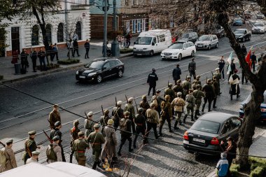 13.10.2019 Vinnitsa, Ukrayna: Almanya, Ukrayna ve Rusya 'dan askeri kulüplerin yer aldığı İkinci Dünya Savaşı askeri muharebelerinin yeniden inşasına sahne