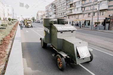 13.10.2019 Vinnitsa, Ukrayna: Almanya, Ukrayna ve Rusya 'dan askeri kulüplerin yer aldığı İkinci Dünya Savaşı askeri muharebelerinin yeniden inşasına sahne