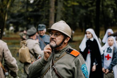 13.10.2019 Vinnitsa, Ukrayna: Almanya, Ukrayna ve Rusya 'dan askeri kulüplerin yer aldığı İkinci Dünya Savaşı askeri muharebelerinin yeniden inşasına sahne