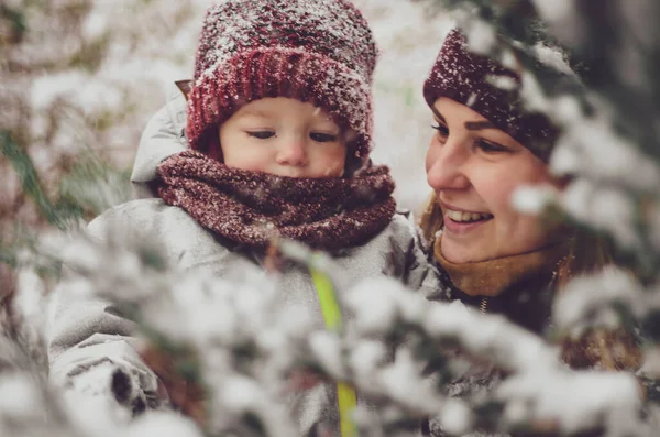 Funny Little Child Girl Wearing Red Hat Scarf Warm Winter — Stock Photo, Image