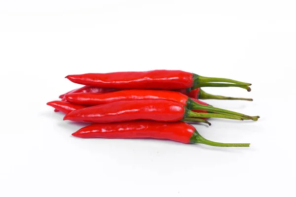 Närbild Ovanifrån Röd Chili Peppar Med Skivad Vit Bakgrund Raw — Stockfoto