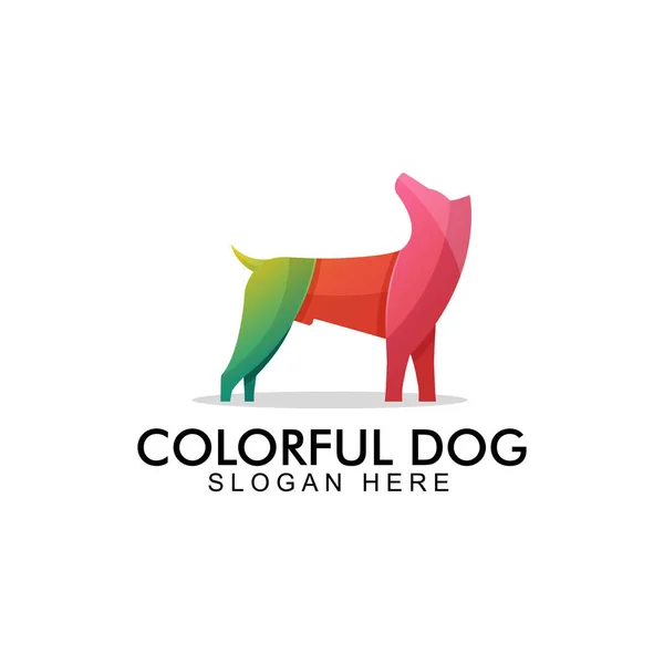 Renkli köpek logosu. Şirket, iş dünyası, medya, hayvan topluluğu, hayvan logosu, teknoloji, oyunlar ve daha fazlası için elverişli.