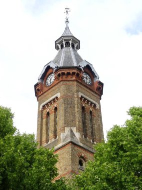 Watford, Yetimhane Yolu 'ndaki Reeds Gelişim Merkezi. Önce Londra Yetimhanesi, sonra da Reed Okulu..