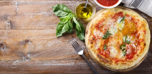 Pizza Margherita Wooden Background Top View Space Text — Stock Photo, Image