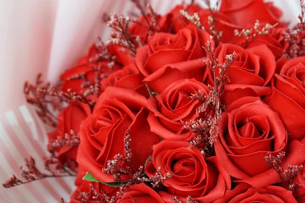 Bouquet Roses Rouges Photo De Stock