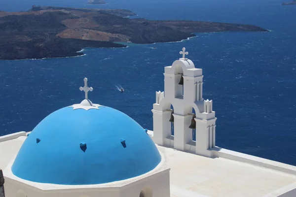 Santorini Blue Dome Three Bells — 图库照片