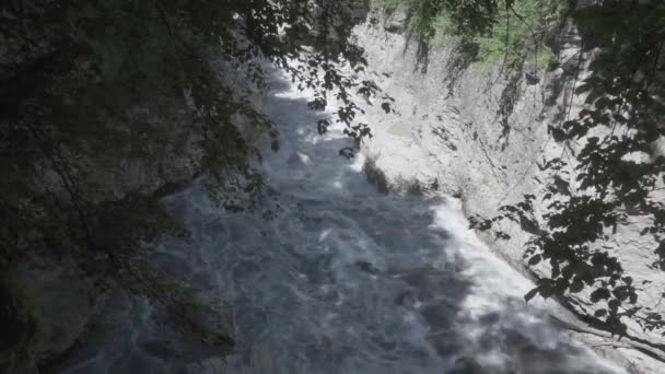 Snabbrörlig Bergsflod Hadzhokh Ravinen Adygea Kamennomostskiy Maj Full 1080P Fps — Stockvideo