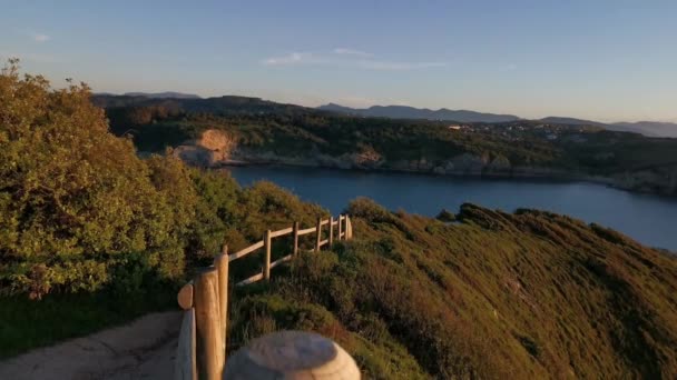 Vista Sulla Baia Plencia Dalla Cima Della Scogliera Una Giornata — Video Stock