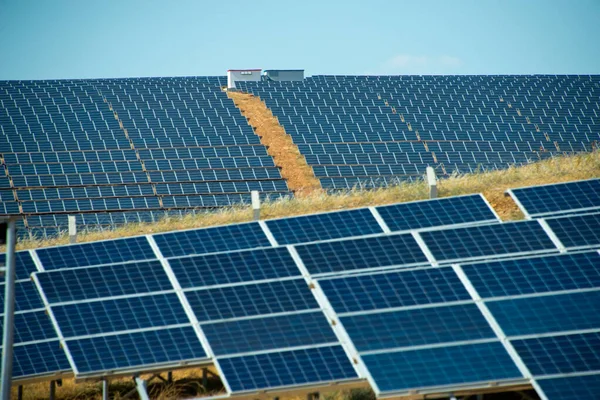 Paneles Solares Planta Energía Solar Fotovoltaica Provincia Sanliurfa Pavo Imagen de archivo
