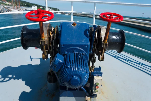 Ankare Windlass Prognos Båt Hamnen Sassnitz Ruegen Tyskland — Stockfoto