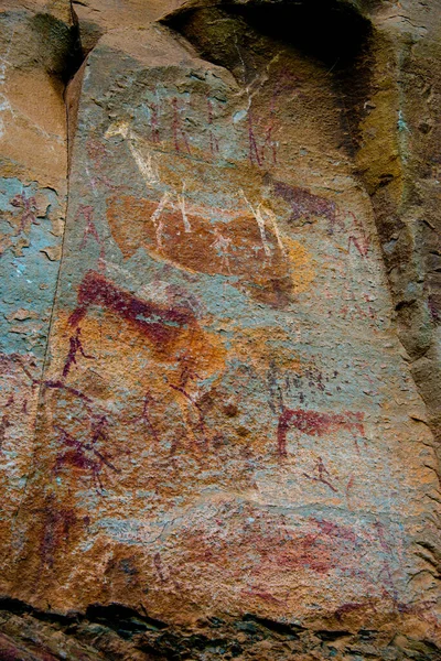 Ancient San Rock Paintings Drakensberg Mountains Kwazulu Natal South Africa — Stock Photo, Image