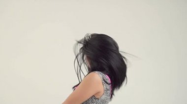 uzun saç hareketli kadın