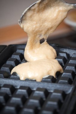 Gözleme hamur demir dökülür gerekir hazır