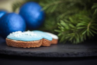 Süslü Noel mitten gingerbread buzlanma kurabiyesi