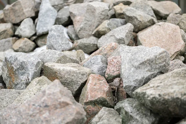 石のテクスチャ、背景、公園で灰色の石 — ストック写真