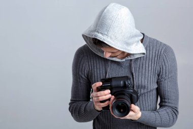 başarılı profesyonel fotoğrafçı kullanıyorsanız, dijital SLR dijital fotoğraf makinesi