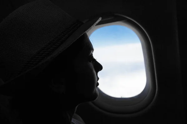 Frauen im Flugzeug — Stockfoto