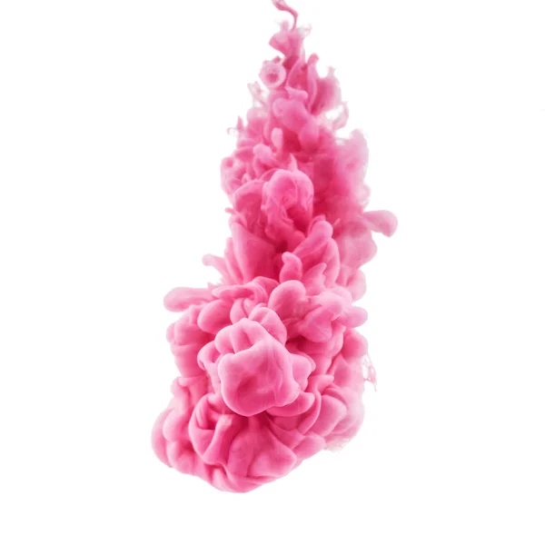 Färgglada bläck isolerad på vit bakgrund. Rosa droppe virvlande under vatten. Moln av bläck i vatten. — Stockfoto