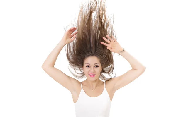 Retrato de mujer sonriente con el pelo levantado sobre fondo blanco. chica loca — Foto de Stock