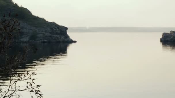 강 아름 다운 석양의 풍경 — 비디오