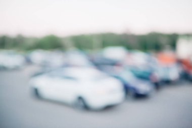 Arka plan öğleden sonra otopark araba bulanık