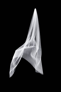 siyah arka plan üzerine izole beyaz düğün gelin peçe