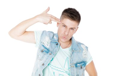 genç adam izole denim beyaz arka plan