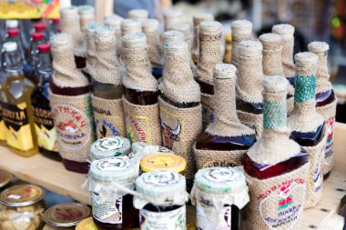 Bukovel, Ukrayna, 03 Şubat 2017: Ulusal Likörler piyasada