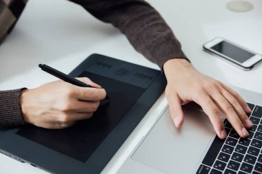 bilgisayar dizüstü bilgisayarda rötuş