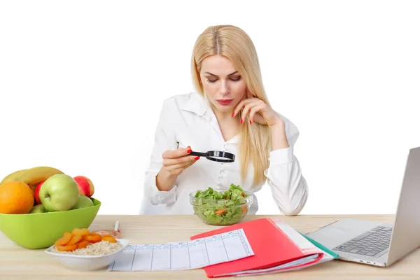 Ernährungsberaterin ernährt sich von Obst und Gemüse — Stockfoto