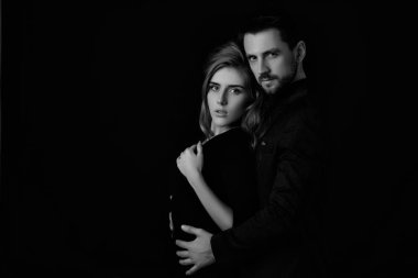 Hassas bir tutkuyla zarif bir çift..