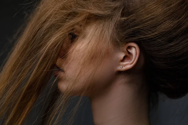 Fashion art portrait of model girl with a strange hair style — Stock Photo, Image