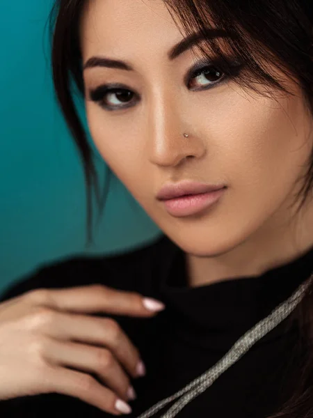 Portrait of Asian model fashion girl — Stock Photo, Image