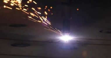 Endüstriyel cnc plazma kesim metal plaka