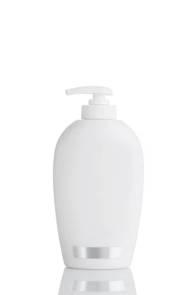 Maquette cosmétique bouteilles isolées sur blanc . — Photo