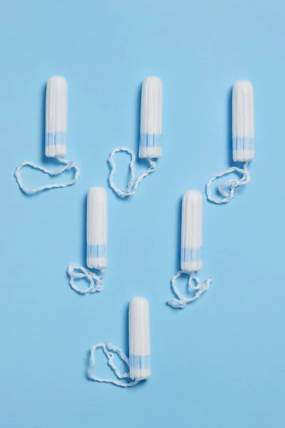 Pattern with white sanitary cotton tampons — Stock Photo, Image