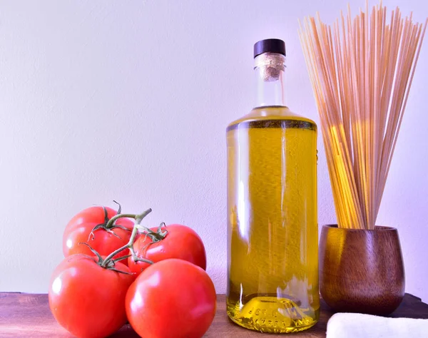 Spaghetti Secchi Con Pomodoro Olio Oliva — Foto Stock