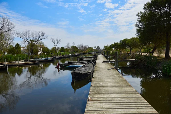 Různé Rybářské Lodě Používané Laguně Valencie — Stock fotografie