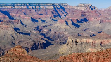 Arizona 'daki Büyük Kanyon Güney tarafından görünüyor.