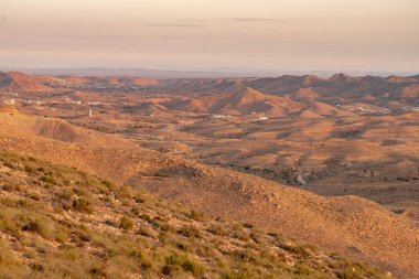 Güney Tunisia, Djebel dahar