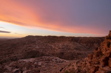 Güney Tunisia, Djebel dahar