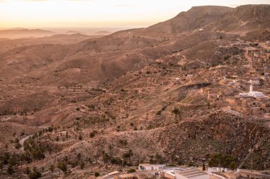 Güney Tunisia, Djebel dahar