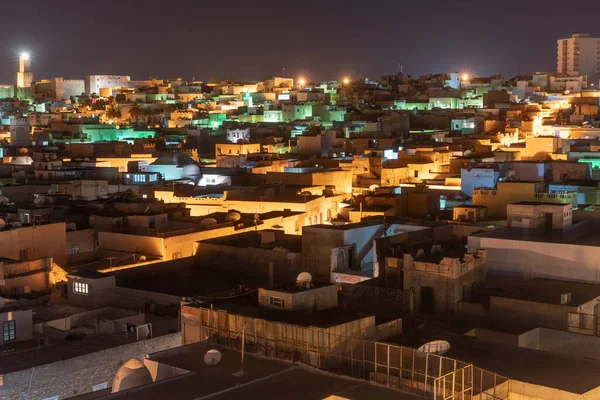 对夜间的苏打水有一些看法 突尼斯 — 图库照片