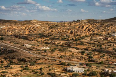 Zammour, Tunus Dahar 'ın güney kenti..