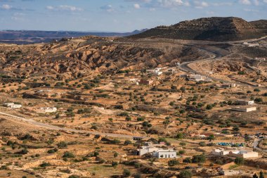 Zammour, Tunus Dahar 'ın güney kenti..