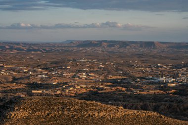 Zammour, Tunus Dahar 'ın güney kenti..