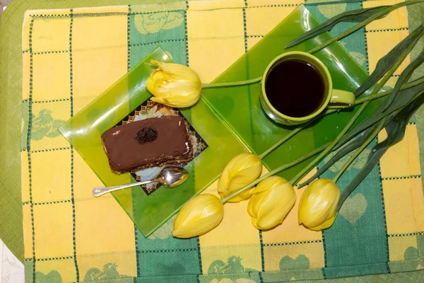 View Table Cup Tea Plate Slice Cake Spoon Nearby Yellow — Stock Photo, Image