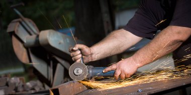 metal testere yakın çekim