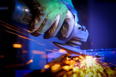 metal testere yakın çekim